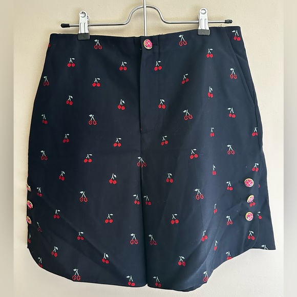 Gucci Pants - Gucci Cherry Print Navy Women's Shorts